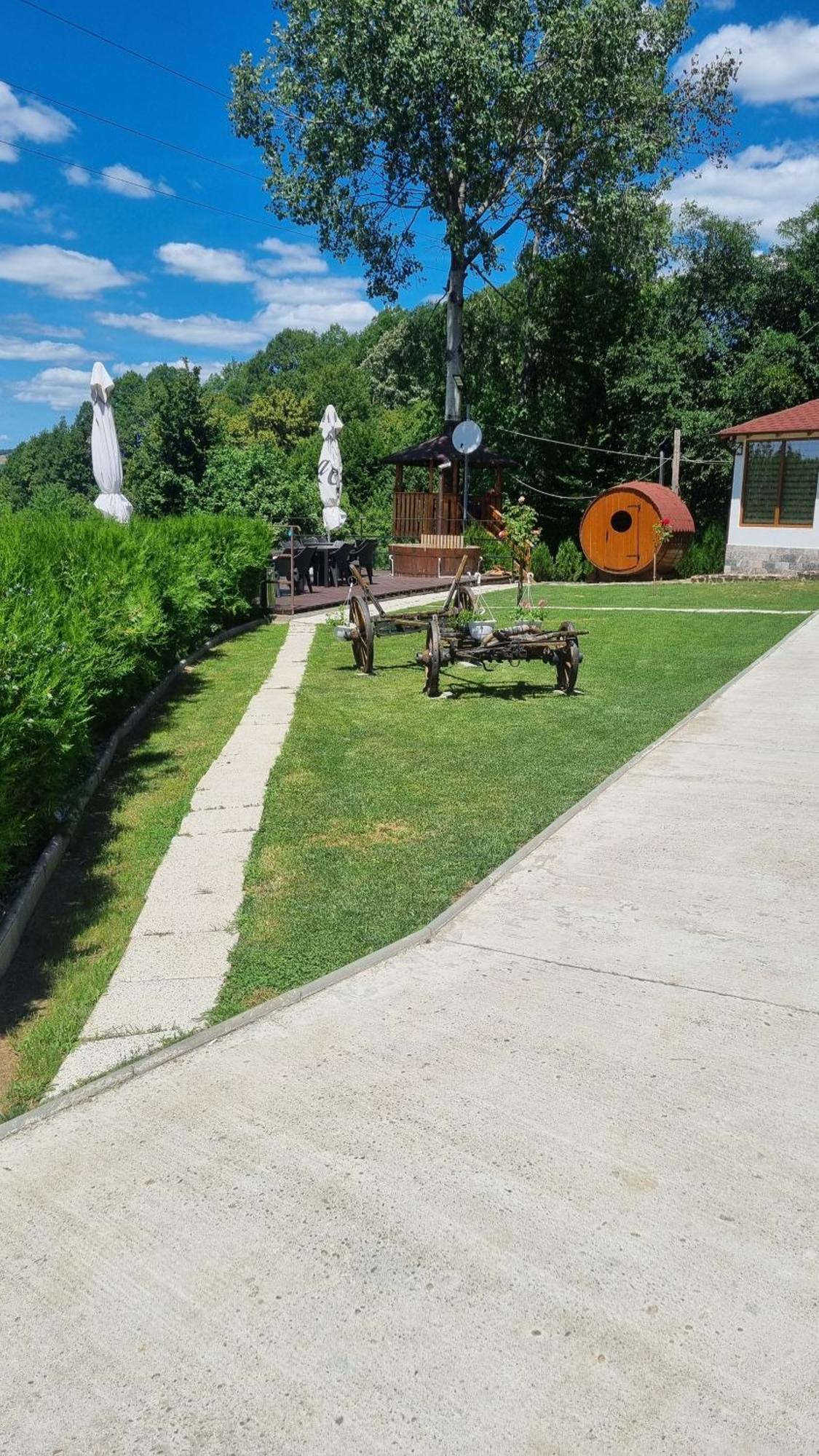 La Maria Si Ioana Apartman Árgyasudvarhely Kültér fotó