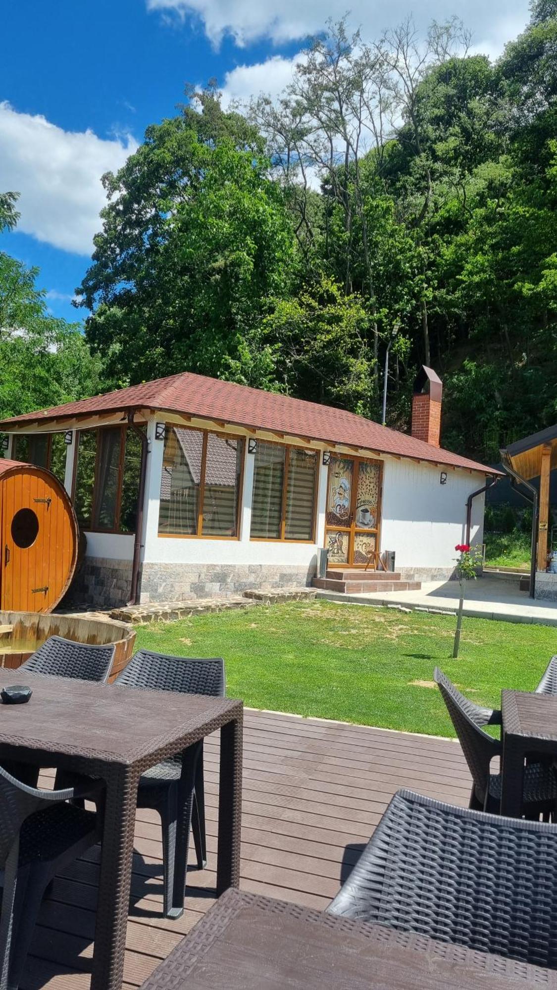 La Maria Si Ioana Apartman Árgyasudvarhely Kültér fotó